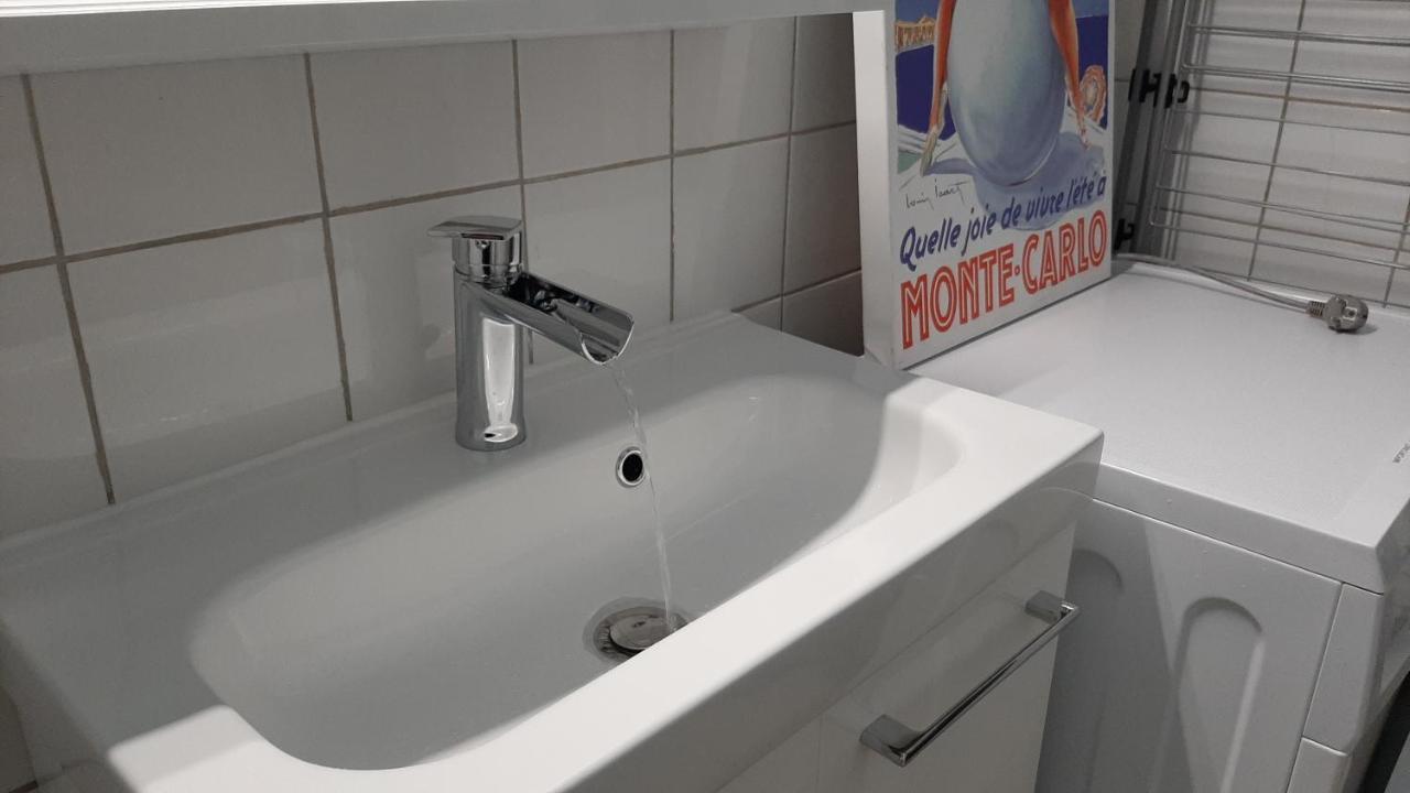 Appartamento Les Bains de Mer - station balnéaire Les Sablettes La Seyne-sur-Mer Esterno foto