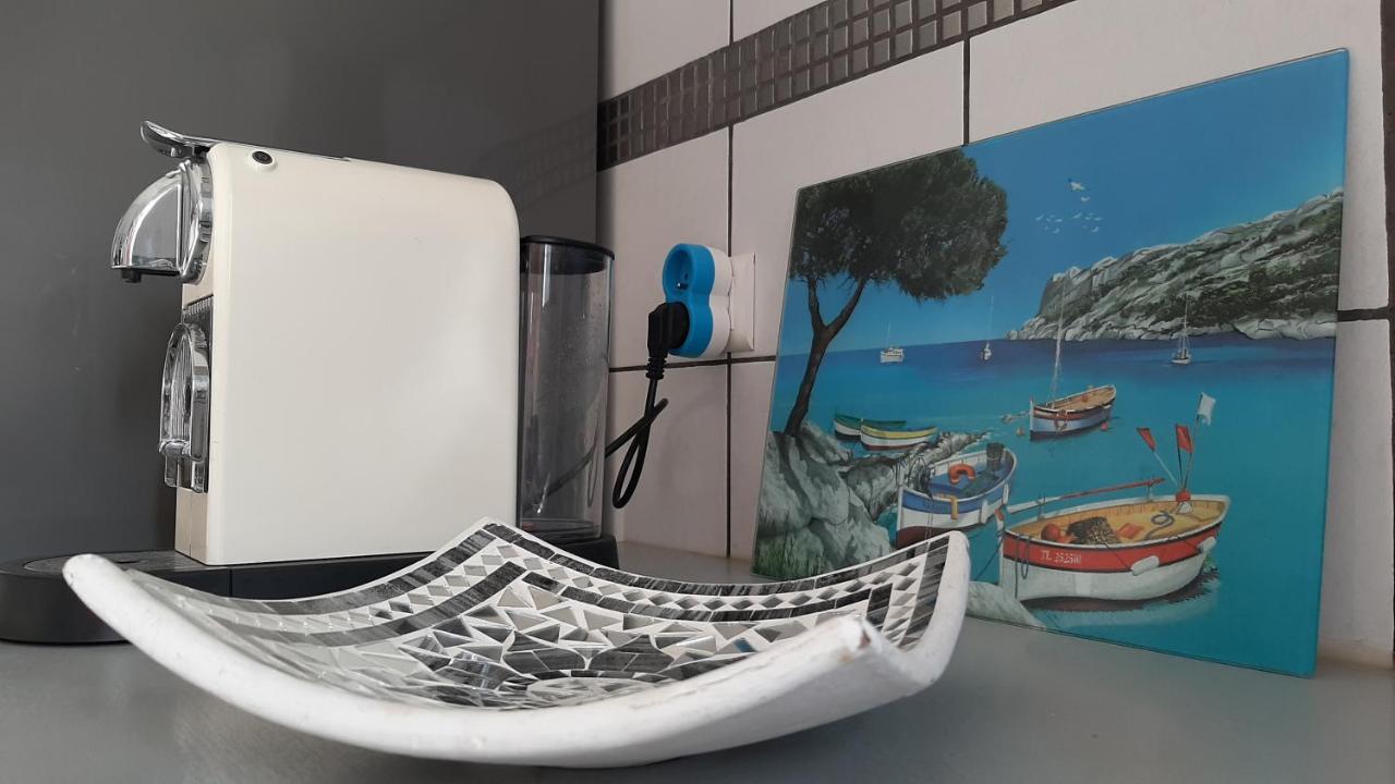 Appartamento Les Bains de Mer - station balnéaire Les Sablettes La Seyne-sur-Mer Esterno foto